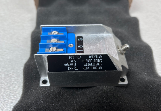 IQS452 204-452-000-021